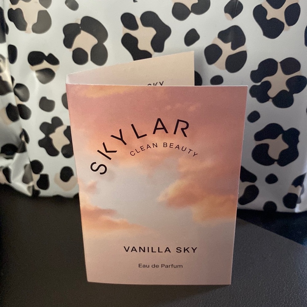 ❤️ 4 for $20 Skylar Vanilla Sky Mini Travel Vial NEW